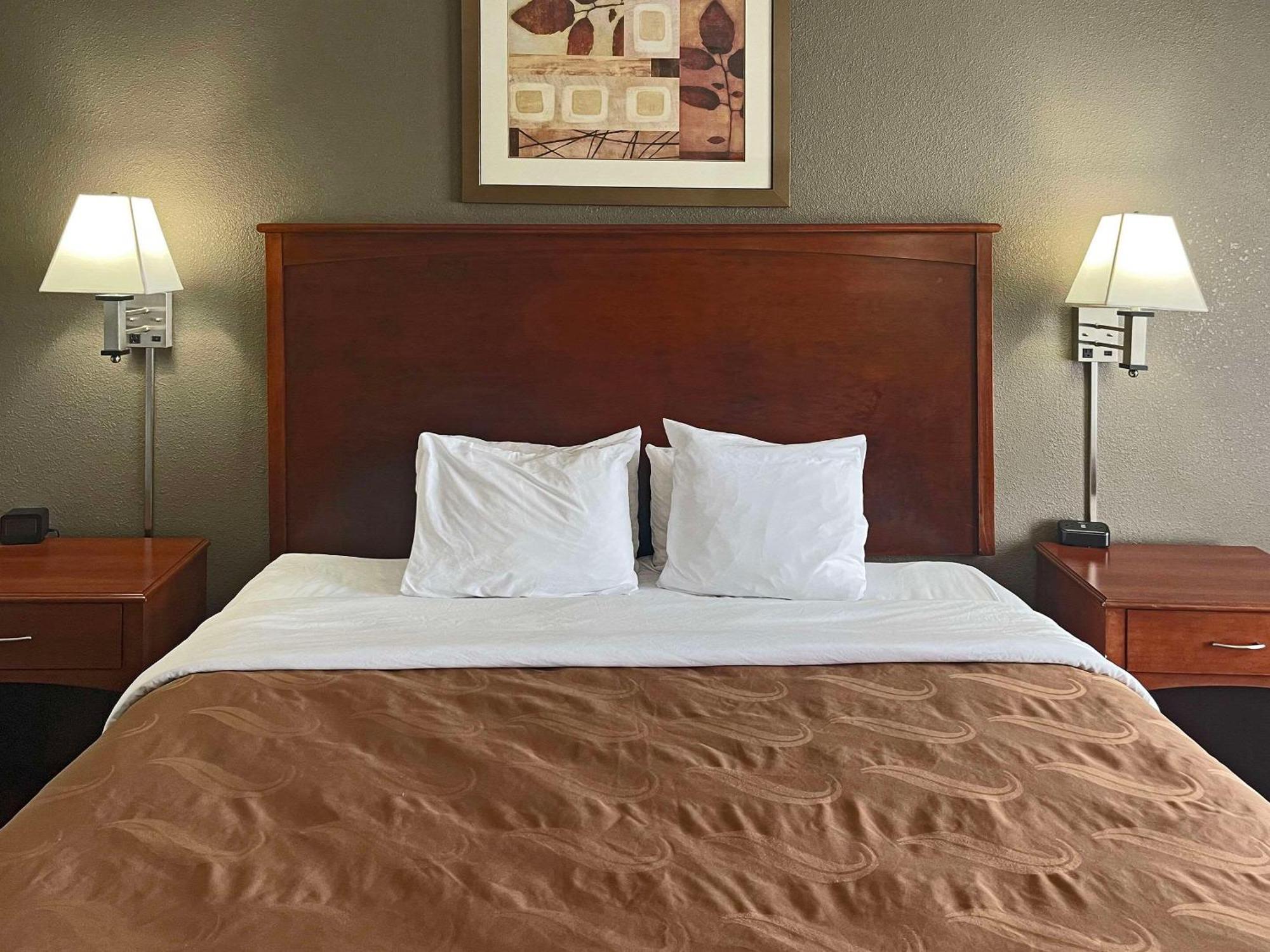 Quality Inn & Suites Cincinnati Sharonville Luaran gambar