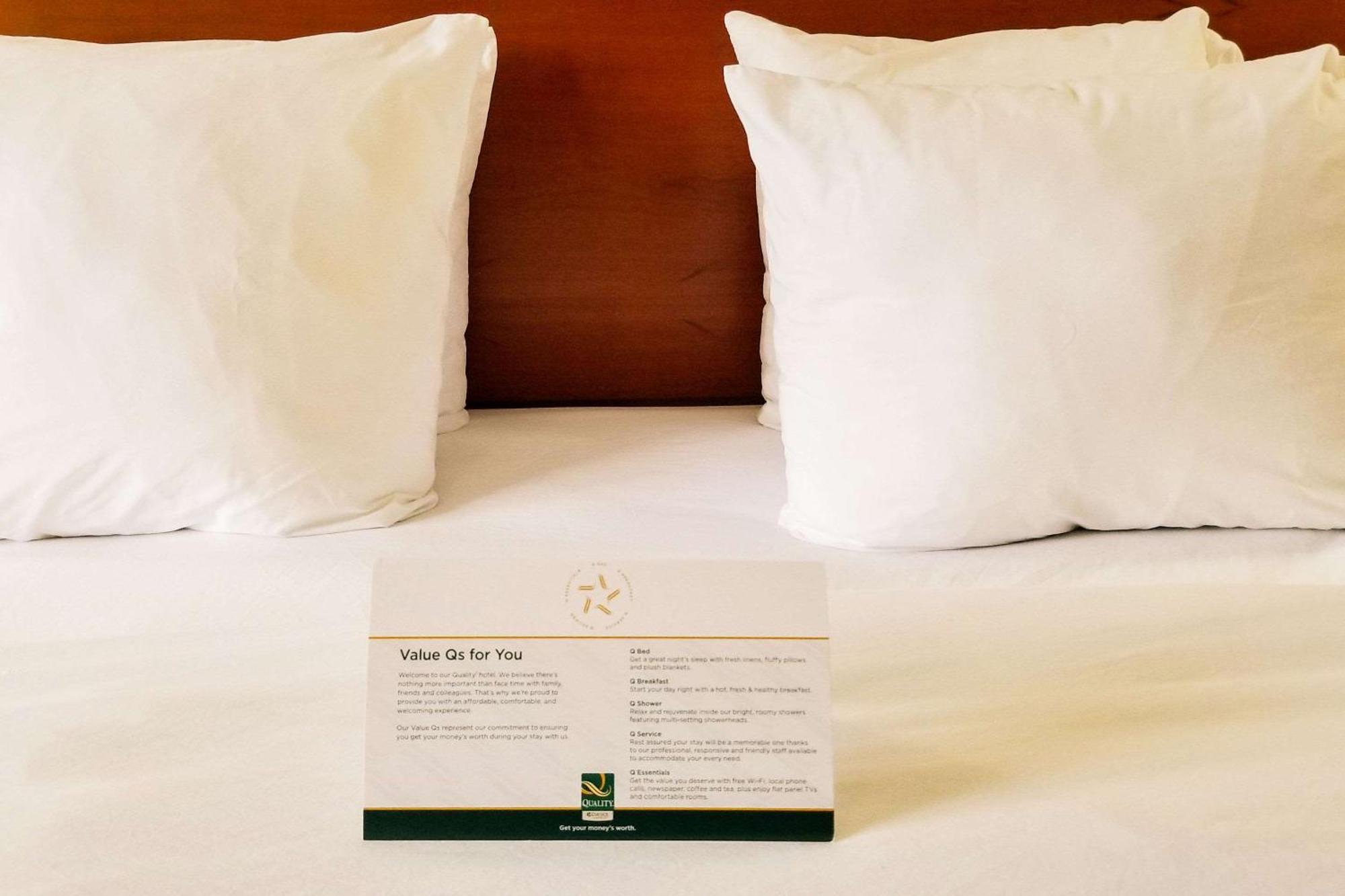 Quality Inn & Suites Cincinnati Sharonville Luaran gambar