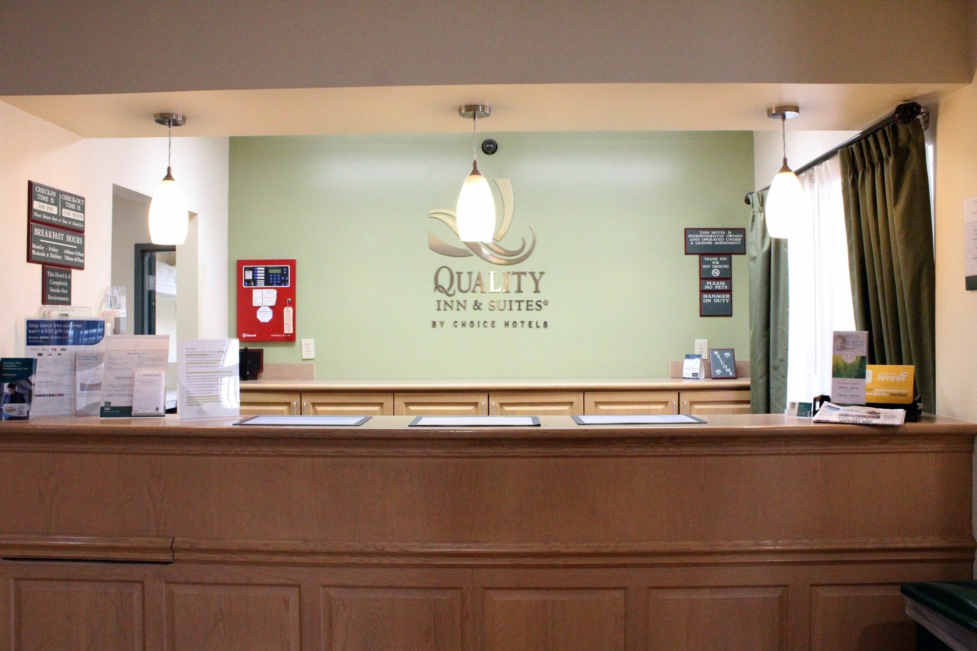 Quality Inn & Suites Cincinnati Sharonville Luaran gambar